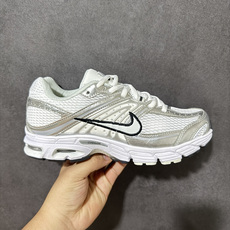 Nike Air Max Moto 2K 耐克 百搭舒适耐磨 低帮跑步鞋 货号:HQ2056 103 尺码:39-46 Nike Air Max Moto 2K 耐克 百搭舒适耐磨 低帮跑步鞋 货号:HQ2056 103 尺码:39-46