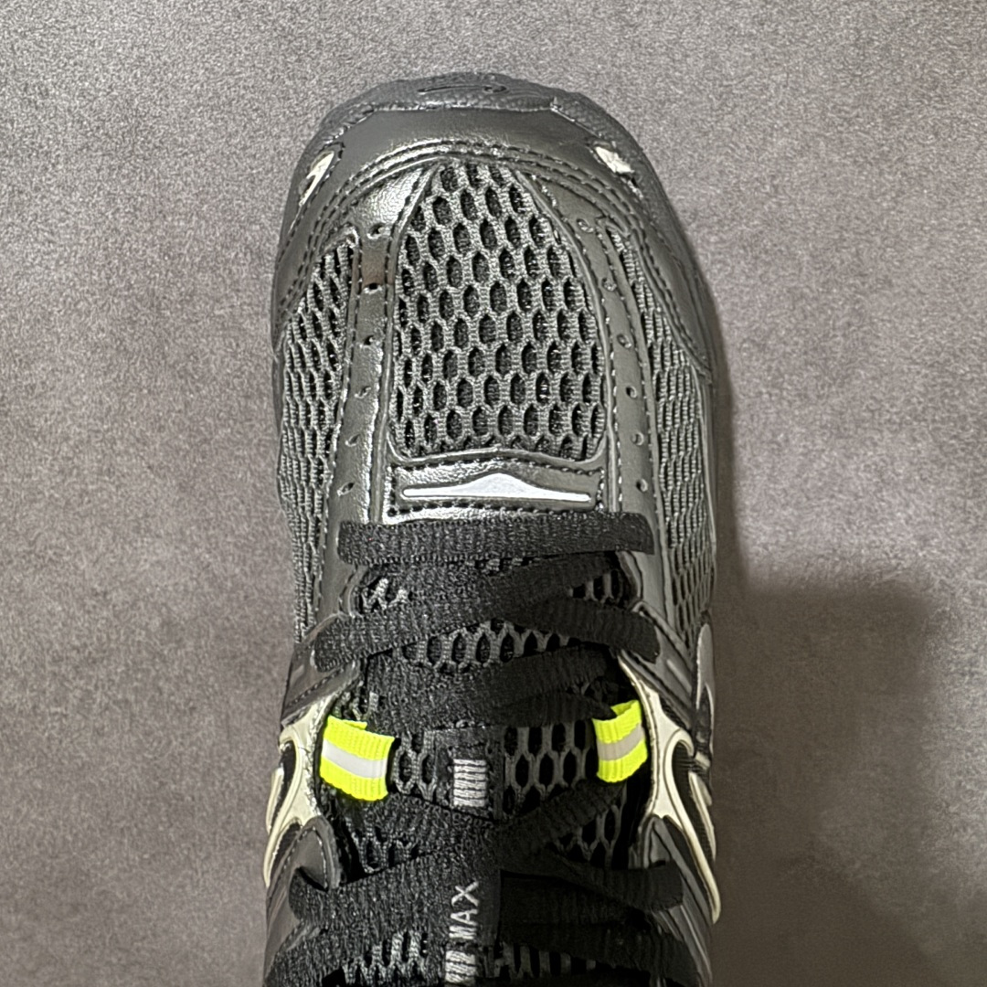 Nike Air Max Moto 2K 耐克 百搭舒适耐磨 低帮跑步鞋 货号:IQ9279 002 尺码:39-46 