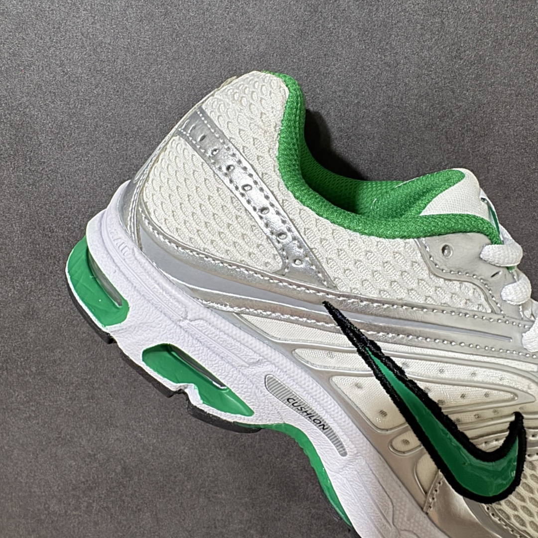 Nike Air Max Moto 2K 耐克 百搭舒适耐磨 低帮跑步鞋 货号:HQ2056 102 尺码:39-46 
