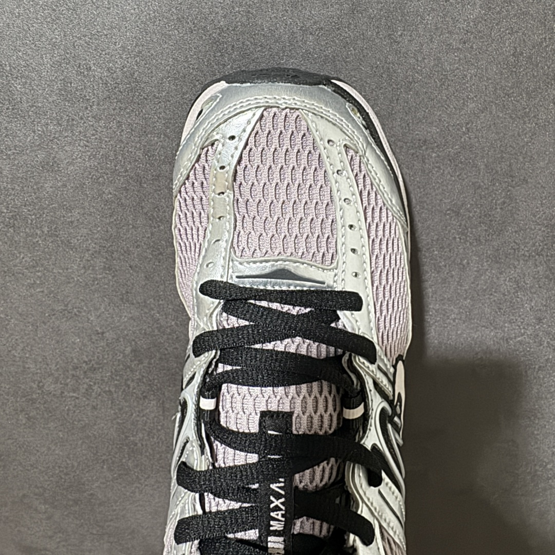 Nike Air Max Moto 2K 耐克 百搭舒适耐磨 低帮跑步鞋 货号:HQ2056 200 尺码:39-46 
