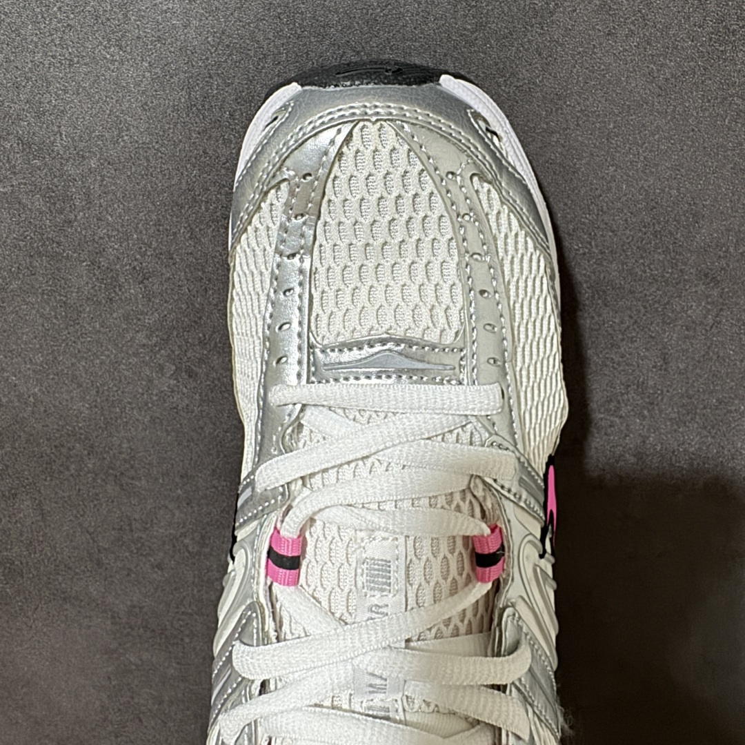 Nike Air Max Moto 2K 耐克 百搭舒适耐磨 低帮跑步鞋 货号:HQ 尺码:36 36.5 37.5 3