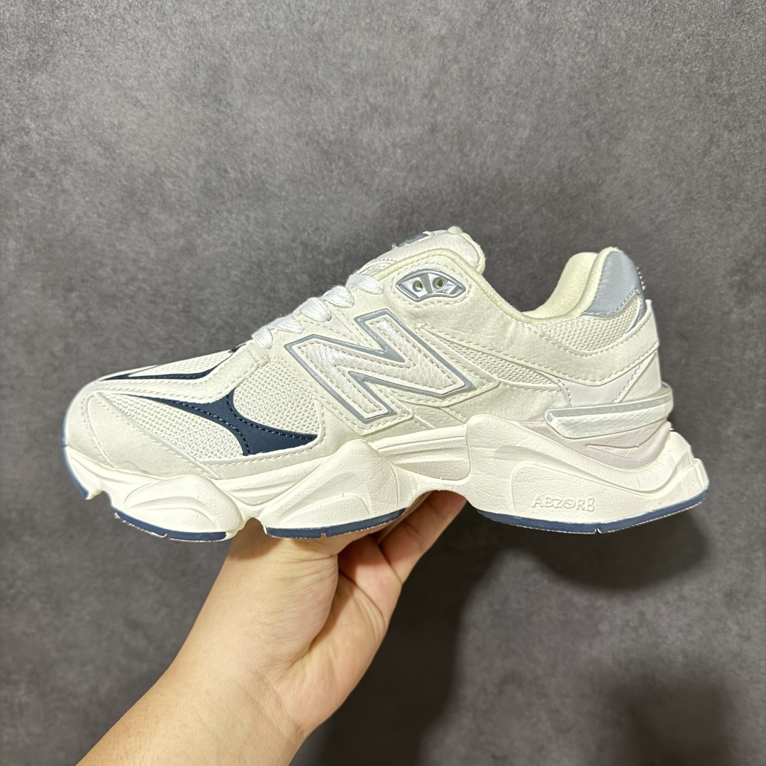 New Balance 9060系列 新百伦 复古休闲运动慢跑鞋 鞋面大身由空间双格及磨砂鞋面拼接而生 采用大面积网眼以