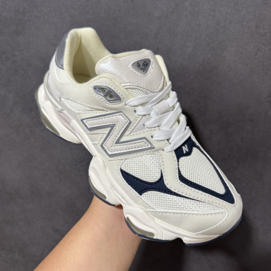 New Balance 9060系列 新百伦 复古休闲运动慢跑鞋 鞋面大身由空间双格及磨砂鞋面拼接而生 采用大面积网眼以