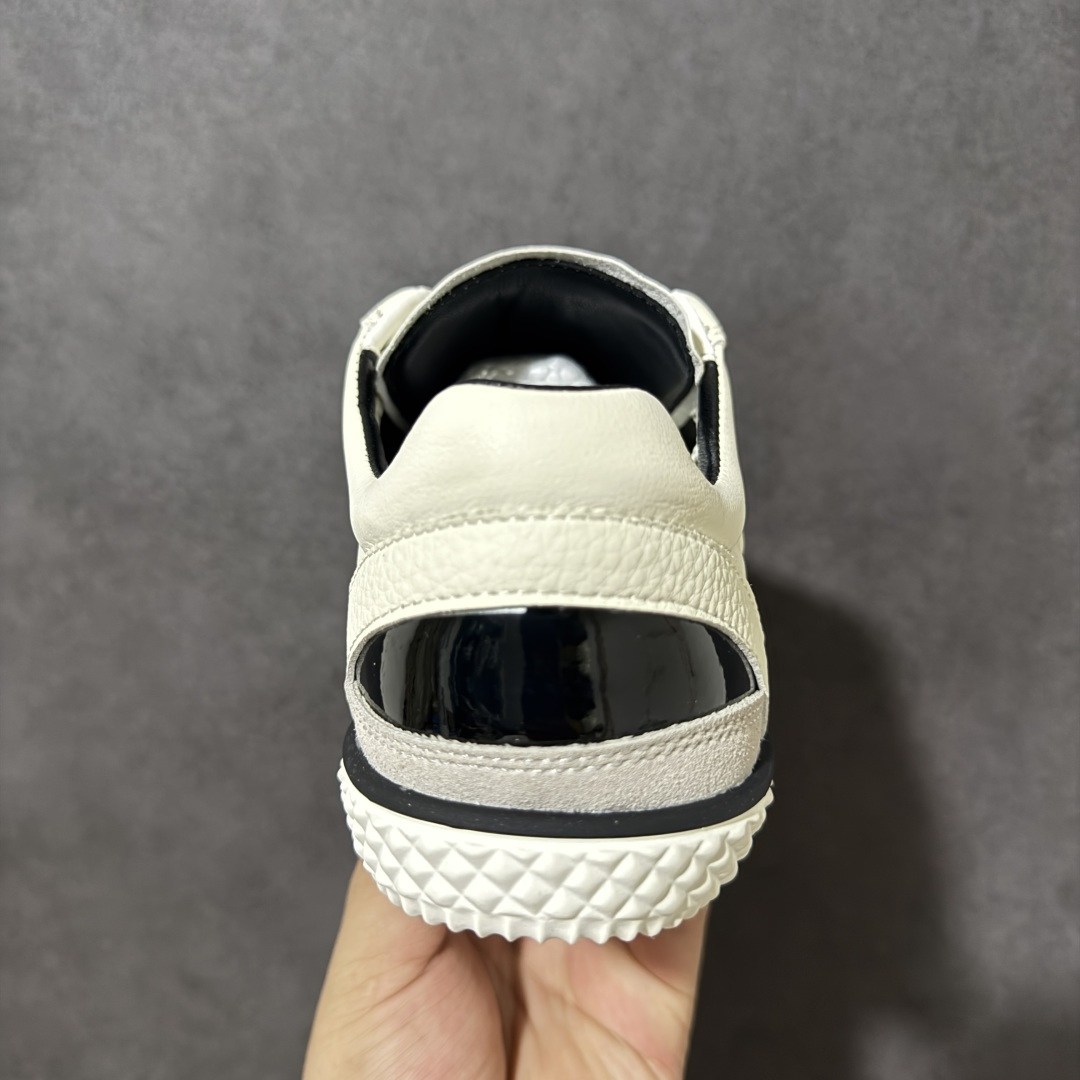 法国奢侈品品牌·香奈儿Chanel Calfskin Suede Low 2026 系列薄底轻便百搭休闲运动鞋 货号： 