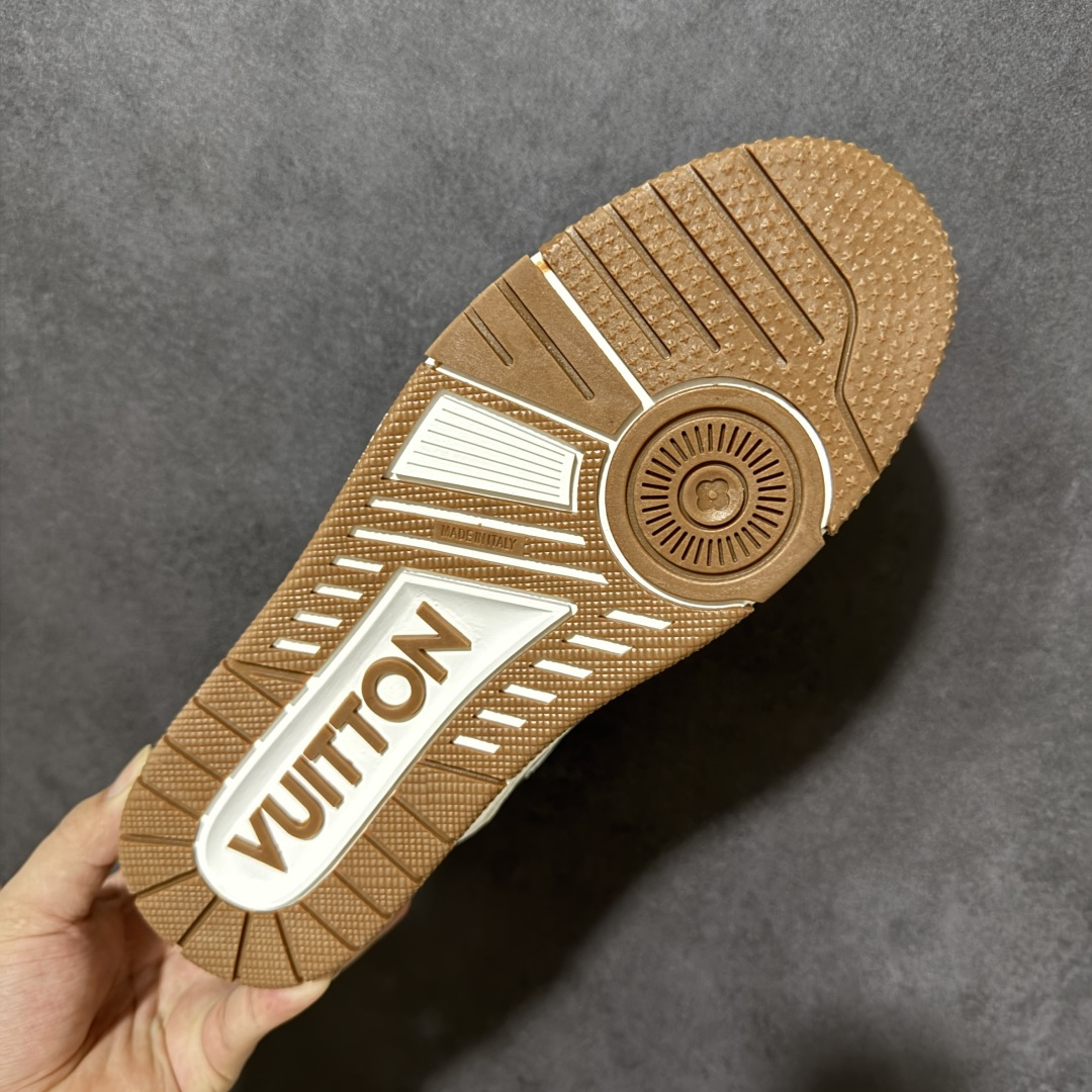 Louis Vuitton LV Trainer 时装走秀圆头系带运动鞋 高清洁度 专柜礼盒全套包装 超高性价比 尺码：