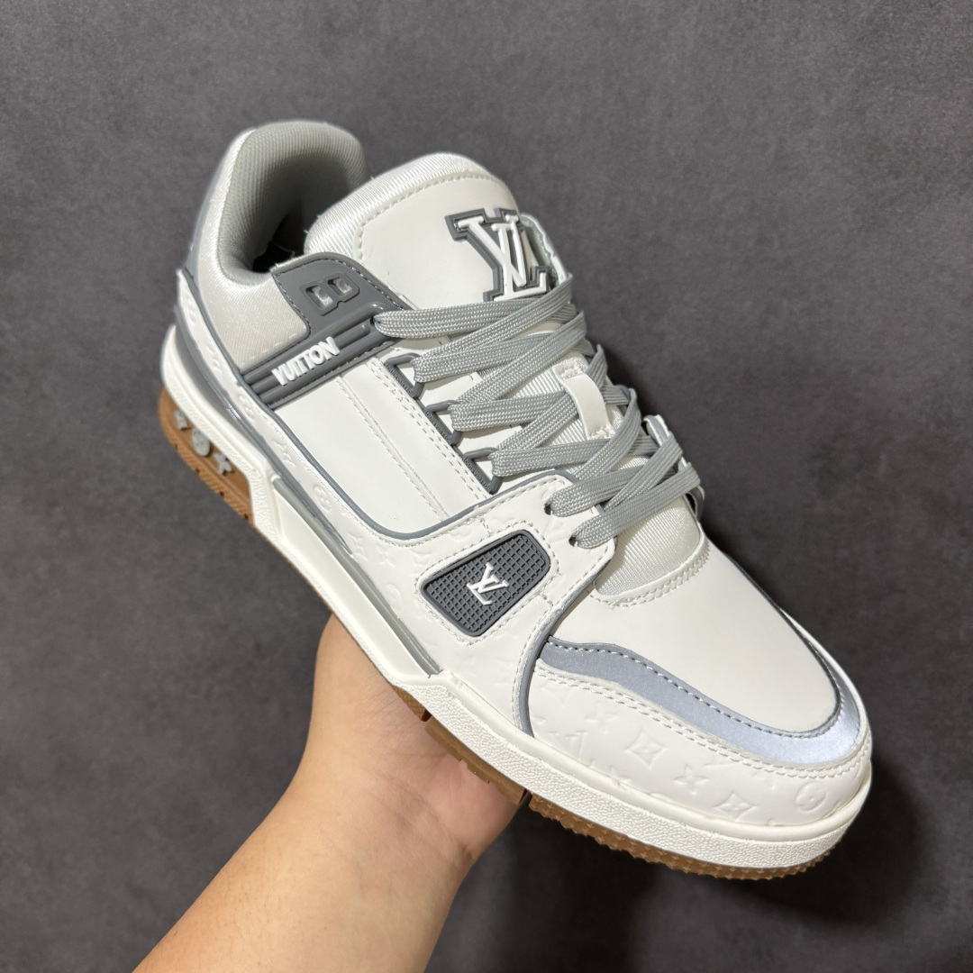 Louis Vuitton LV Trainer 时装走秀圆头系带运动鞋 高清洁度 专柜礼盒全套包装 超高性价比 尺码：