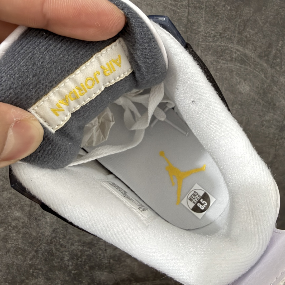 Air Jordan AJ4 Retro 白黄黑 IO2463-102 全新升级改良 原鞋原楦原纸板同源开发 完美呈现乔