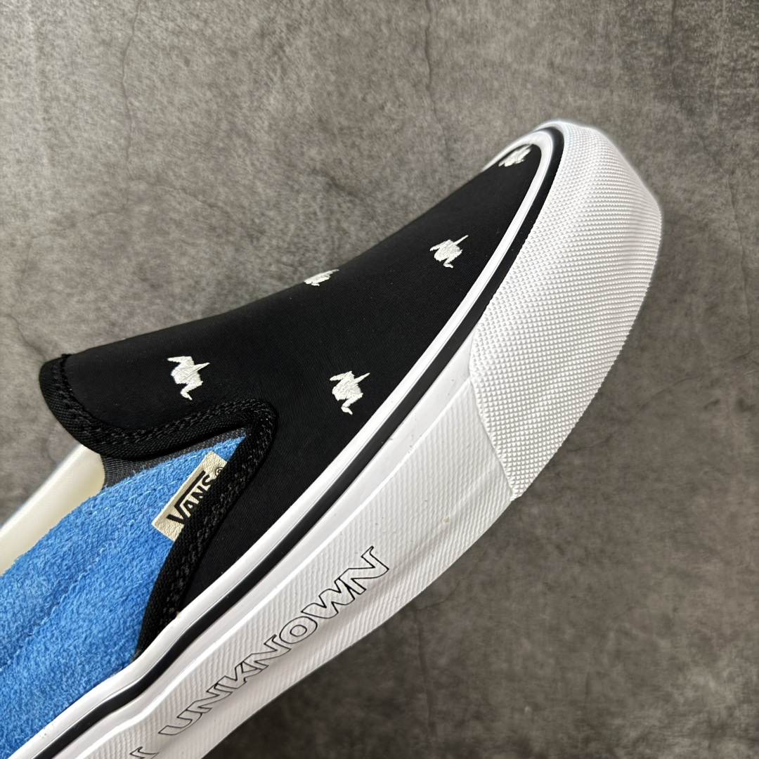 Vans × Liberaiders 联名第四弹‼️ Liberaiders x Vans Classic SliPOn
