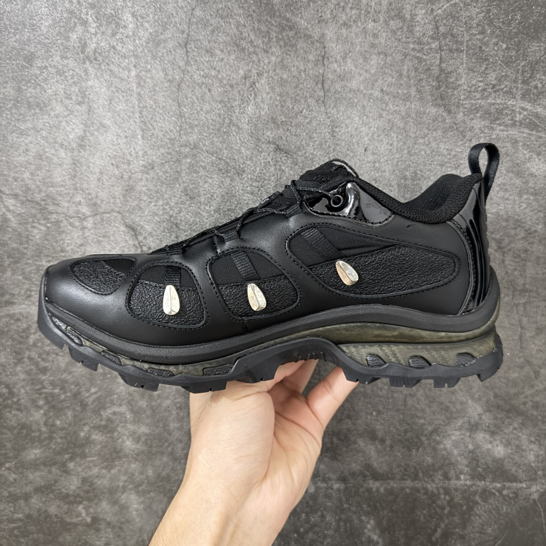 SALOMON萨洛蒙 XT-Quest OAMC 舒适耐用 低帮 跑步鞋 男女同款 黑色 这款萨洛蒙与OAMC的联名款 SALOMON萨洛蒙 XT-Quest OAMC 舒适耐用 低帮 跑步鞋 男女同款 黑色 这款萨洛蒙与OAMC的联名款