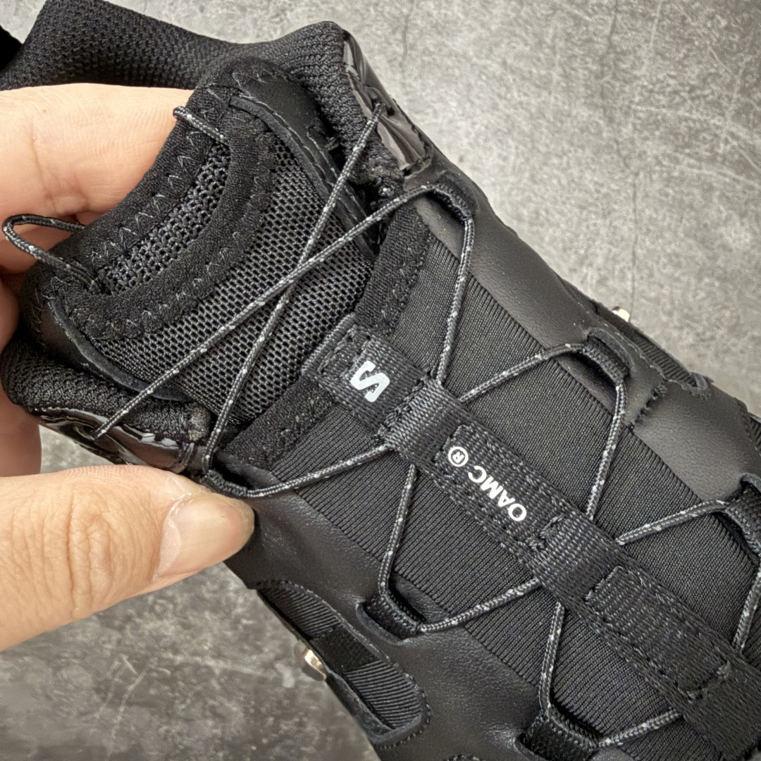 SALOMON萨洛蒙 XT-Quest OAMC 舒适耐用 低帮 跑步鞋 男女同款 黑色  这款萨洛蒙与OAMC的联名款