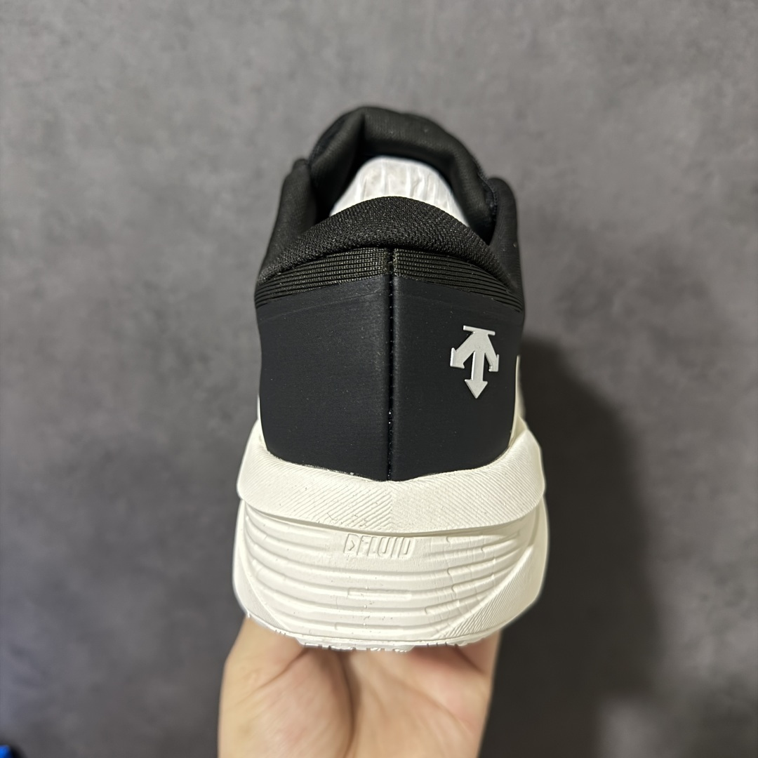 迪桑特DESCENTE Enerzite BOA舒适通勤 低帮 休闲 跑步鞋 货号: D5331RRN16 Size:3
