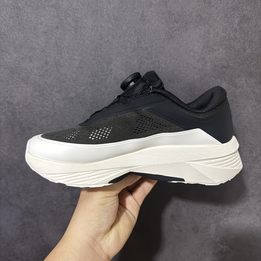 迪桑特DESCENTE Enerzite BOA舒适通勤 低帮 休闲 跑步鞋 货号: D5331RRN16 Size:3