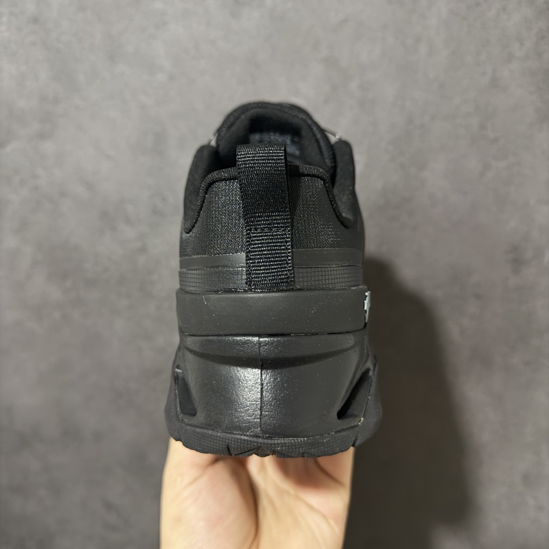 迪桑特DESCENTE CIRCUIT LTR WIRE 2.0 舒适百搭防滑耐磨 低帮 休闲跑步鞋 货号:D5331T