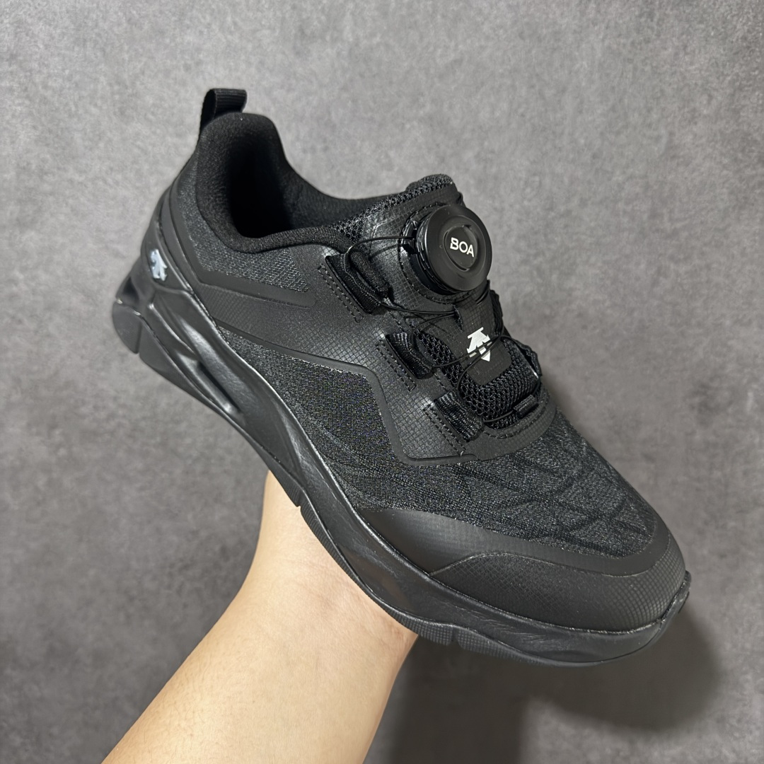 迪桑特DESCENTE CIRCUIT LTR WIRE 2.0 舒适百搭防滑耐磨 低帮 休闲跑步鞋 货号:D5331T