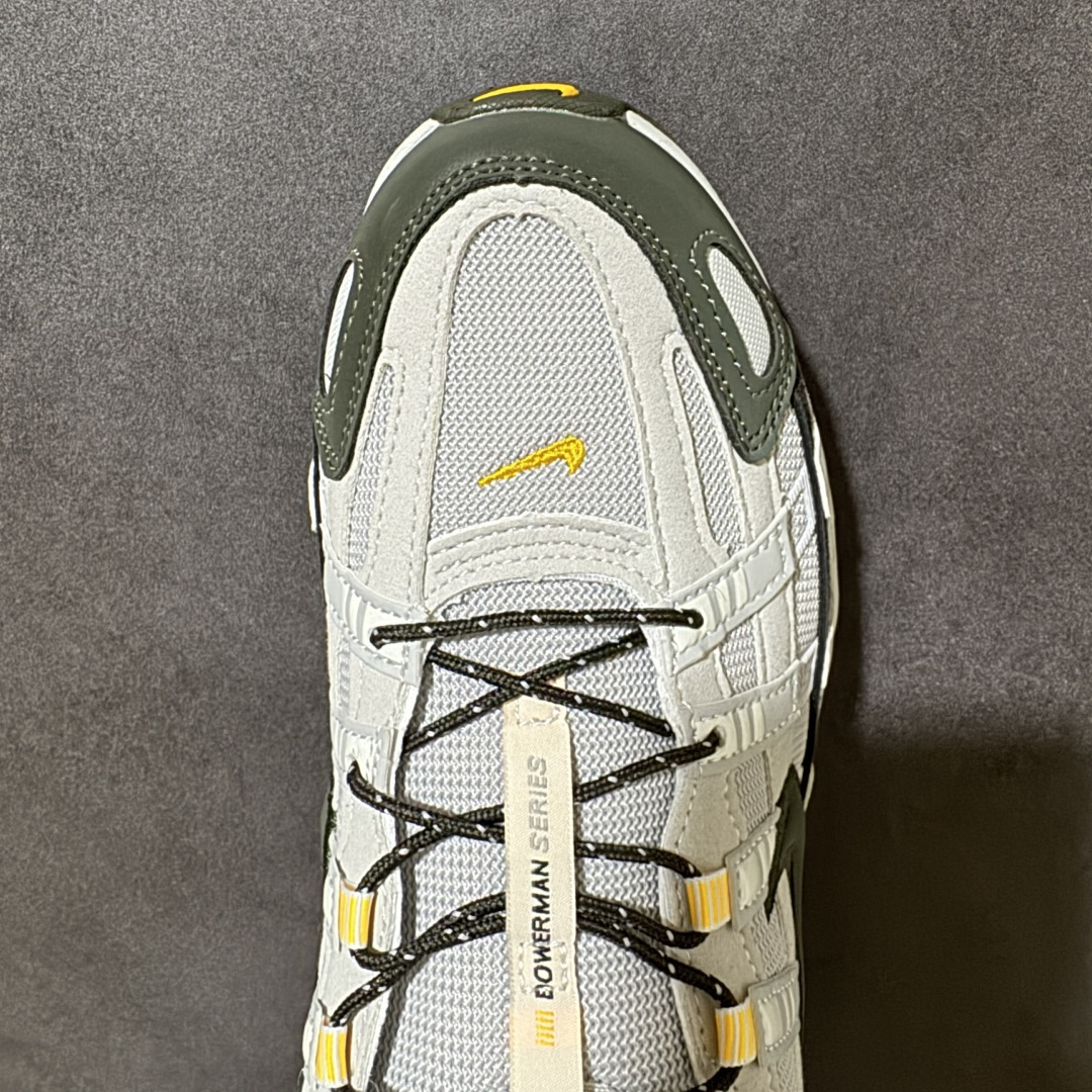 Nike P-6000 复古休闲 耐克 低帮休闲城市通勤跑步鞋 采用透气网眼布搭配皮革和合成材质覆面 再现早期鞋款外观 Nike P-6000 复古休闲 耐克 低帮休闲城市通勤跑步鞋 采用透气网眼布搭配皮革和合成材质覆面 再现早期鞋款外观