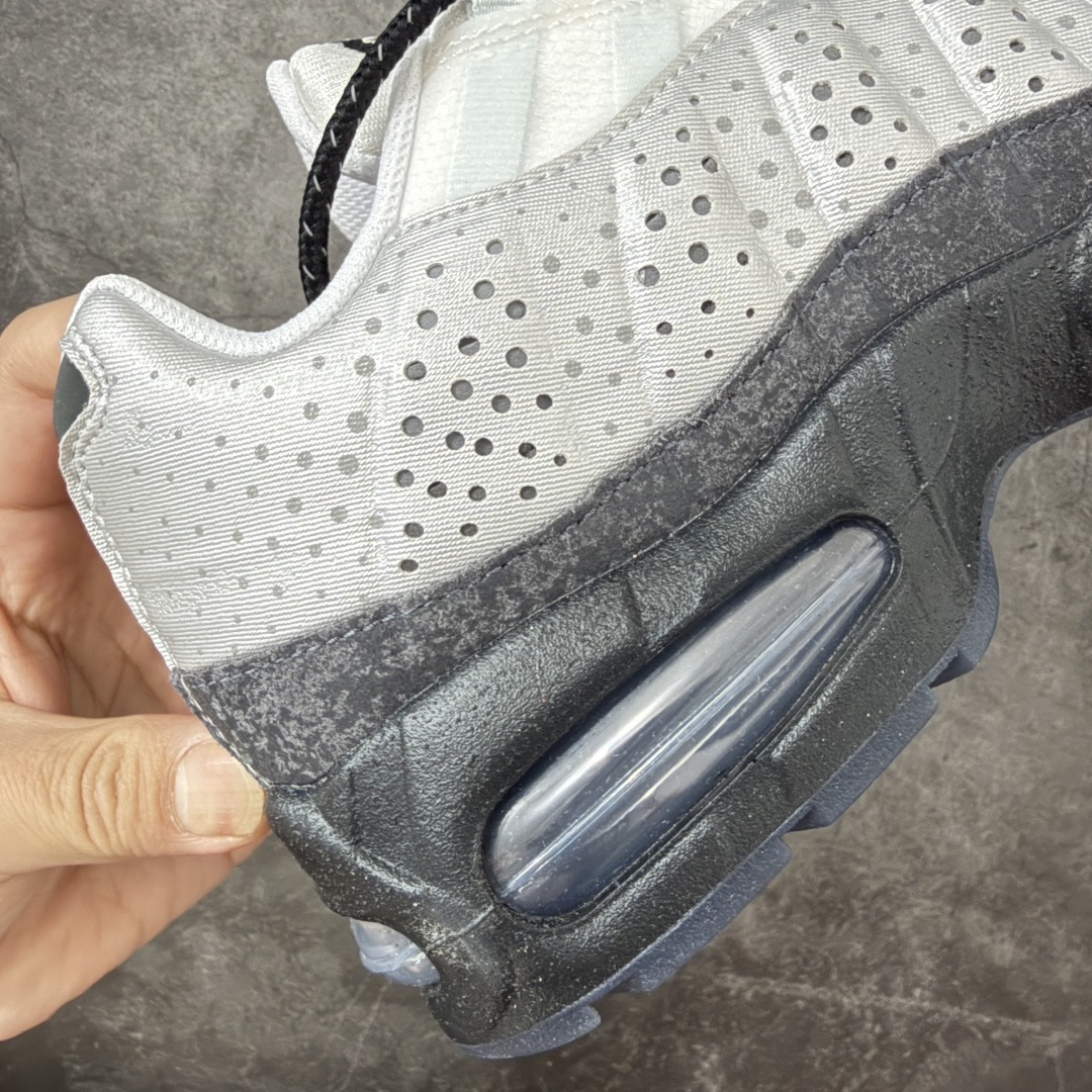 Nike Air Max 95 Photon "Seongsu" 圣水洞限定 舒适经典校园风 低帮跑步鞋 男女同款 白黑