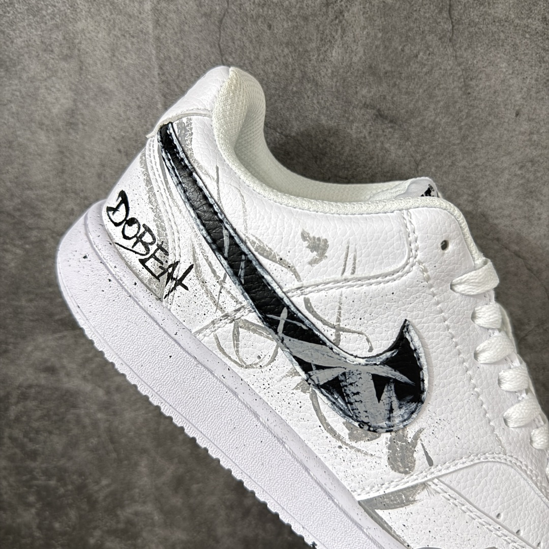 NIKE COURT VISION LO ‘DIY’定制 低帮百搭 透气休闲运动板鞋 兼顾舒适脚感和出众风范 演绎匠心之