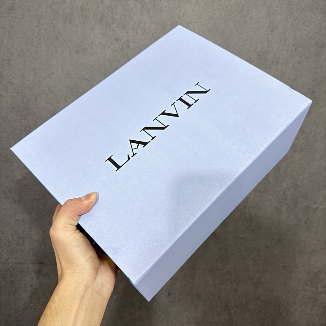 Lanvin Leather Curb Sneakers 浪凡面包鞋 现货 原版1:1开模重工艺制作 面料采用进口牛磨砂
