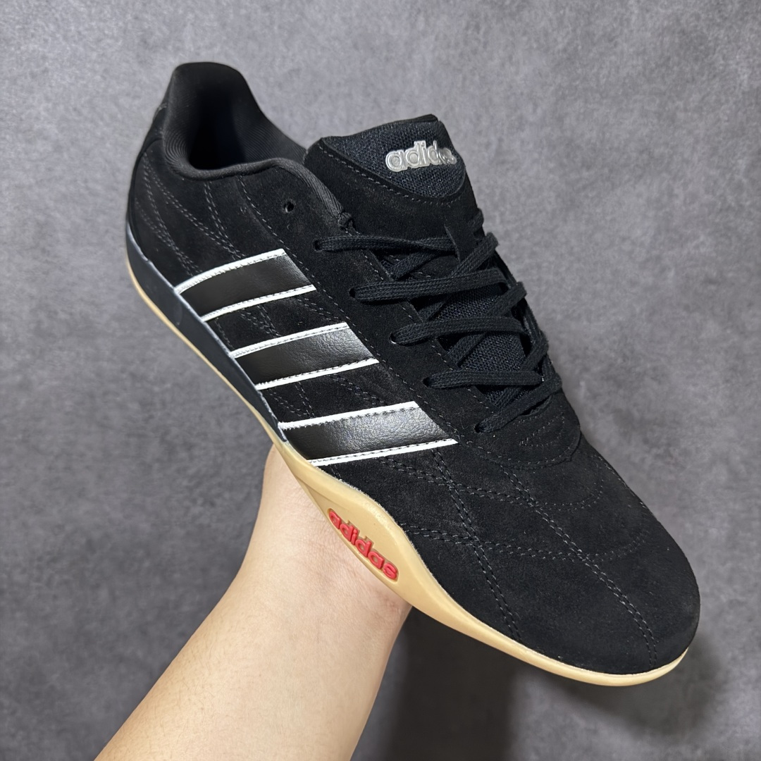 adidas adidas ADIRACER 2026 运动舒适 防滑耐磨包裹性 低帮 训练鞋 男女同款 货号：HQ91