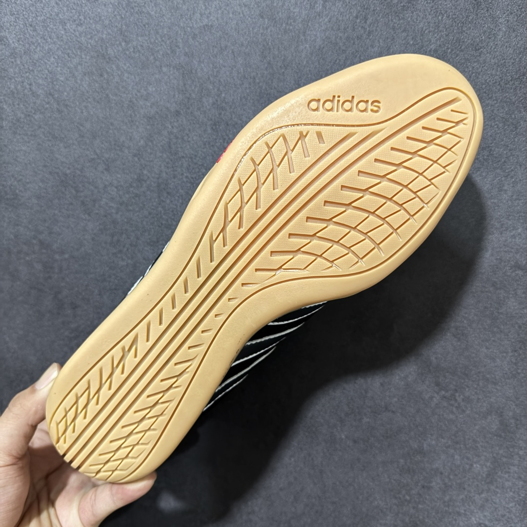 adidas adidas ADIRACER 2026 运动舒适 防滑耐磨包裹性 低帮 训练鞋 男女同款 货号：HQ91