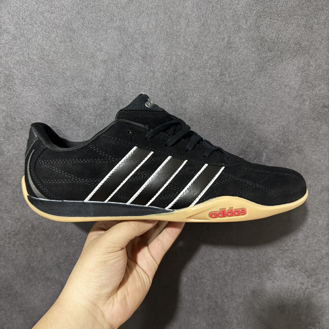 adidas adidas ADIRACER 2026 运动舒适 防滑耐磨包裹性 低帮 训练鞋 男女同款 货号：HQ91