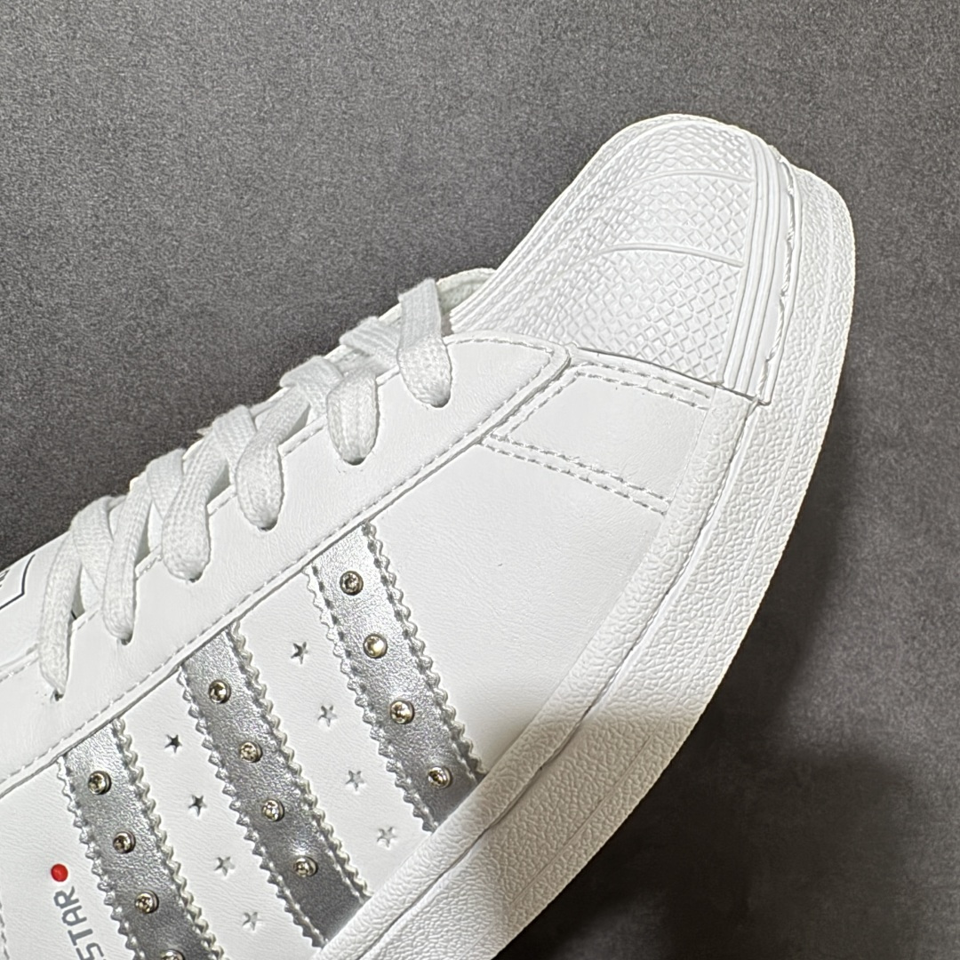 Adidas Originals Superstar贝壳头系列 阿迪达斯 低帮经典百搭休闲运动板鞋 货号:JR4505 