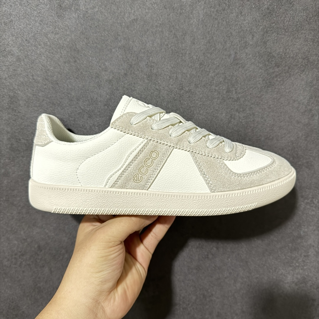 Ecco Biomc Artile Colour Extras 爱步男士低帮休闲鞋 牛皮材质 尺码：39-44 货号： 