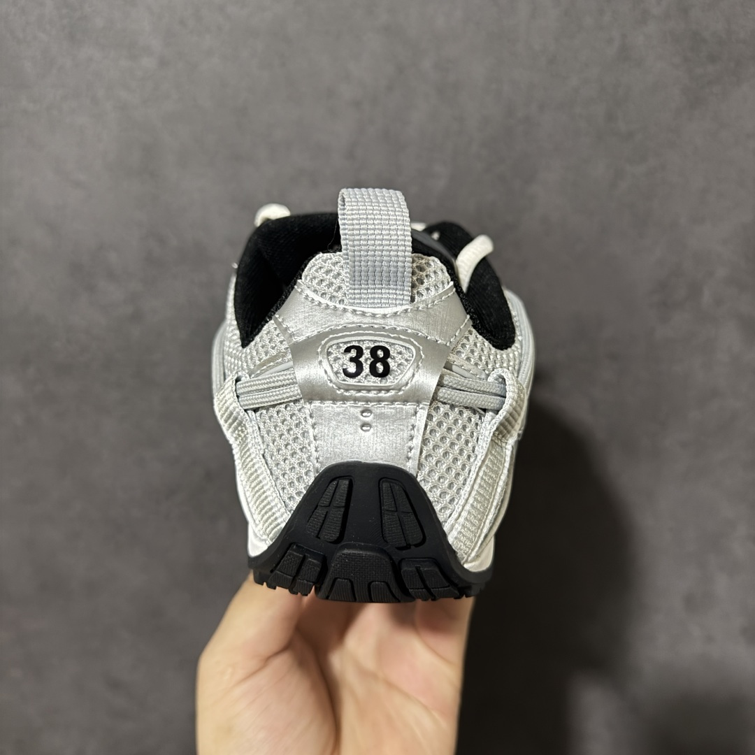Balenciaga Radar Gradient Lines 巴黎世家 低帮 银色 做旧效果系带圆头低邦生活休闲鞋 鞋