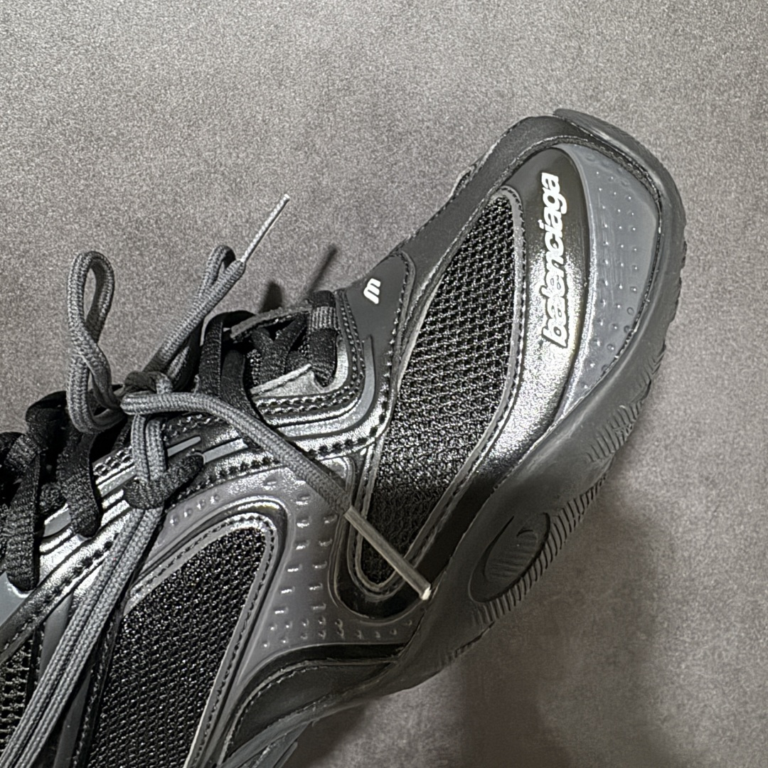 Balenciaga Radar Gradient Lines 巴黎世家 低帮 银色 做旧效果系带圆头低邦生活休闲鞋 鞋