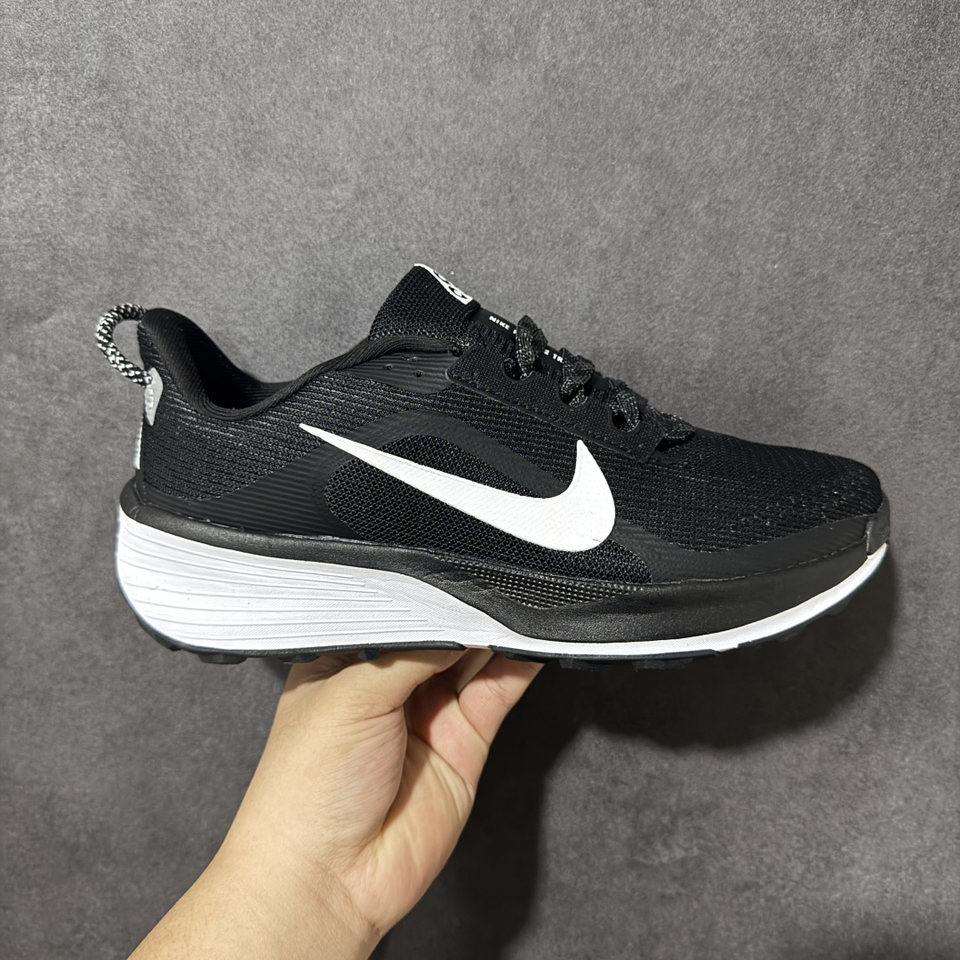 Nike REACTX PEGASUS TRAIL 6 越野跑步鞋 登月兼顾迅疾外观和稳固脚感 后跟覆面和中足动态支撑巧