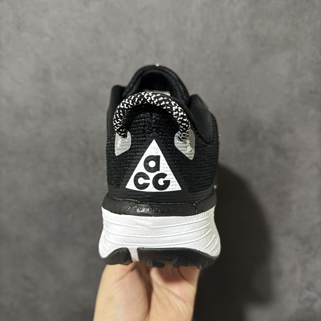 Nike REACTX PEGASUS TRAIL 6 越野跑步鞋 登月兼顾迅疾外观和稳固脚感 后跟覆面和中足动态支撑巧