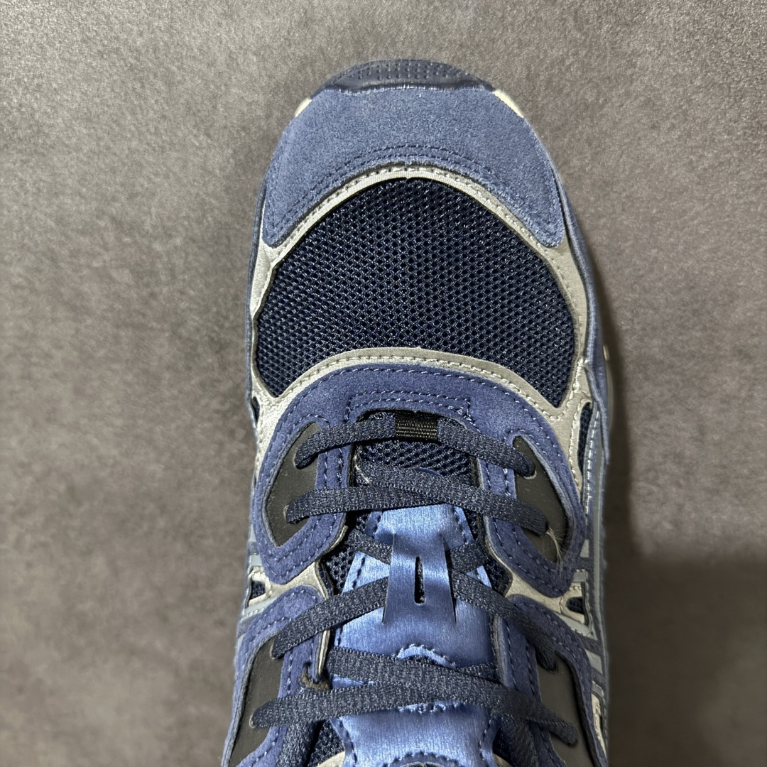 Asics Gel-NYC 阿斯克斯 亚瑟士 低帮 男女同款 科技未来Y2K户外机能风舒适时尚低邦跑步鞋 货号：1203