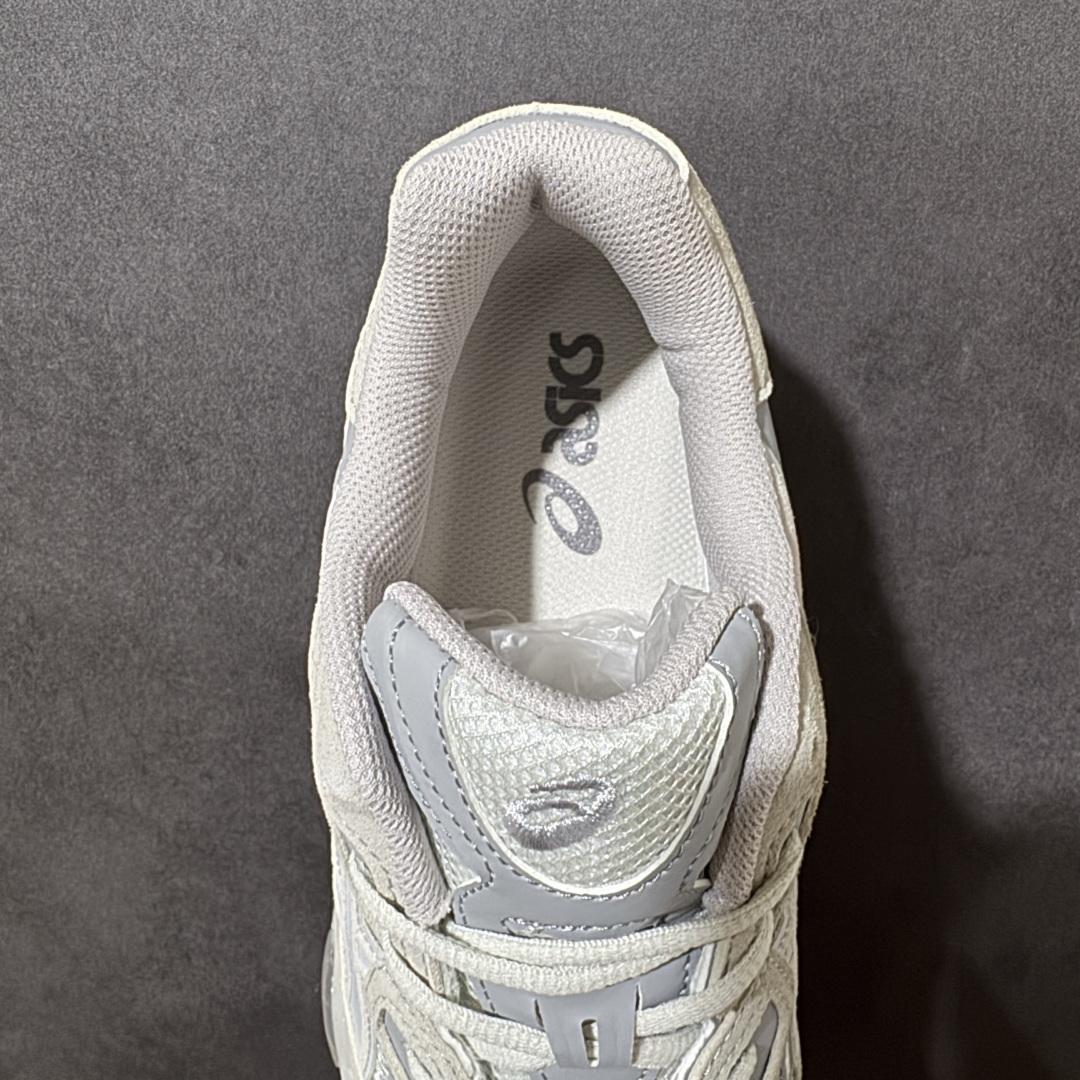 Asics Gel-NYC 阿斯克斯 亚瑟士 低帮 男女同款 科技未来Y2K户外机能风舒适时尚低邦跑步鞋 货号：1203