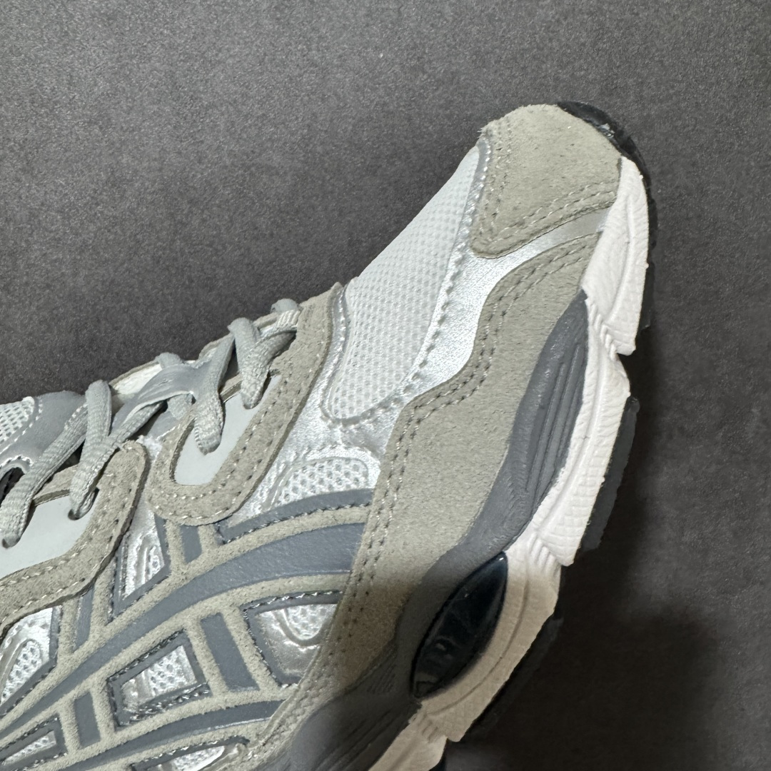 Asics Gel-NYC 阿斯克斯 亚瑟士 低帮 男女同款 科技未来Y2K户外机能风舒适时尚低邦跑步鞋 货号：1201
