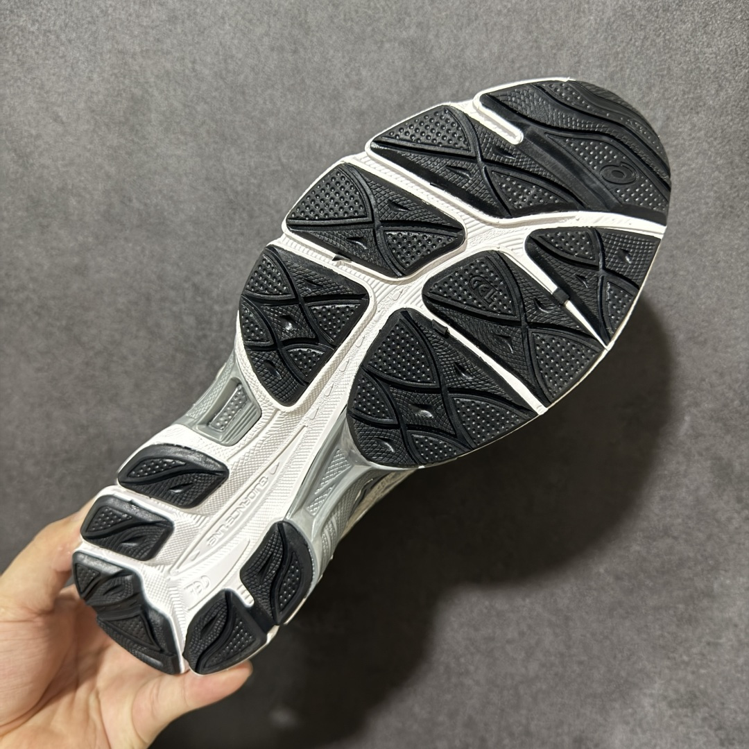 Asics Gel-NYC 阿斯克斯 亚瑟士 低帮 男女同款 科技未来Y2K户外机能风舒适时尚低邦跑步鞋 货号：1201