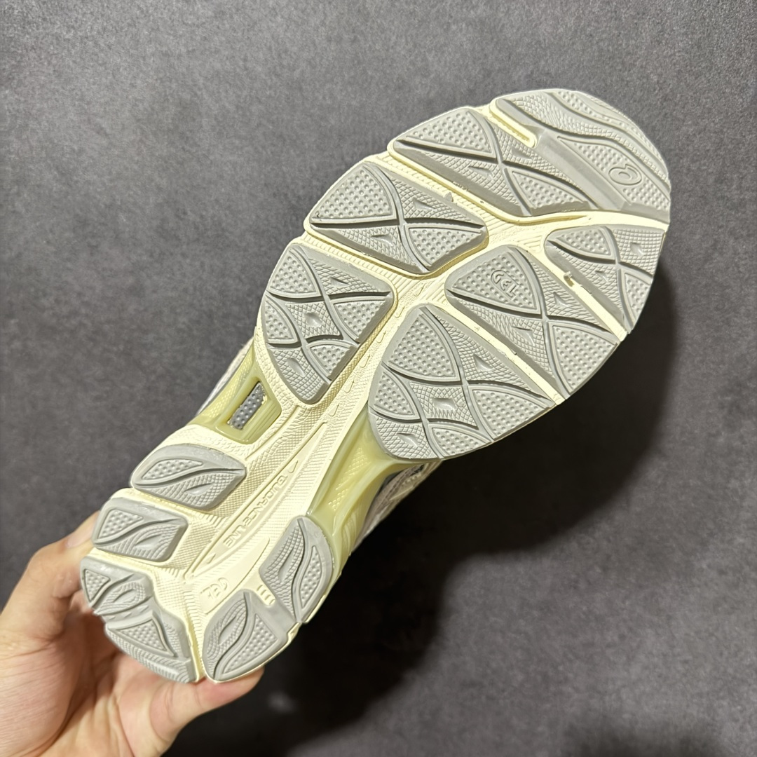 Asics Gel-NYC 阿斯克斯 亚瑟士 低帮 男女同款 科技未来Y2K户外机能风舒适时尚低邦跑步鞋 货号：1203