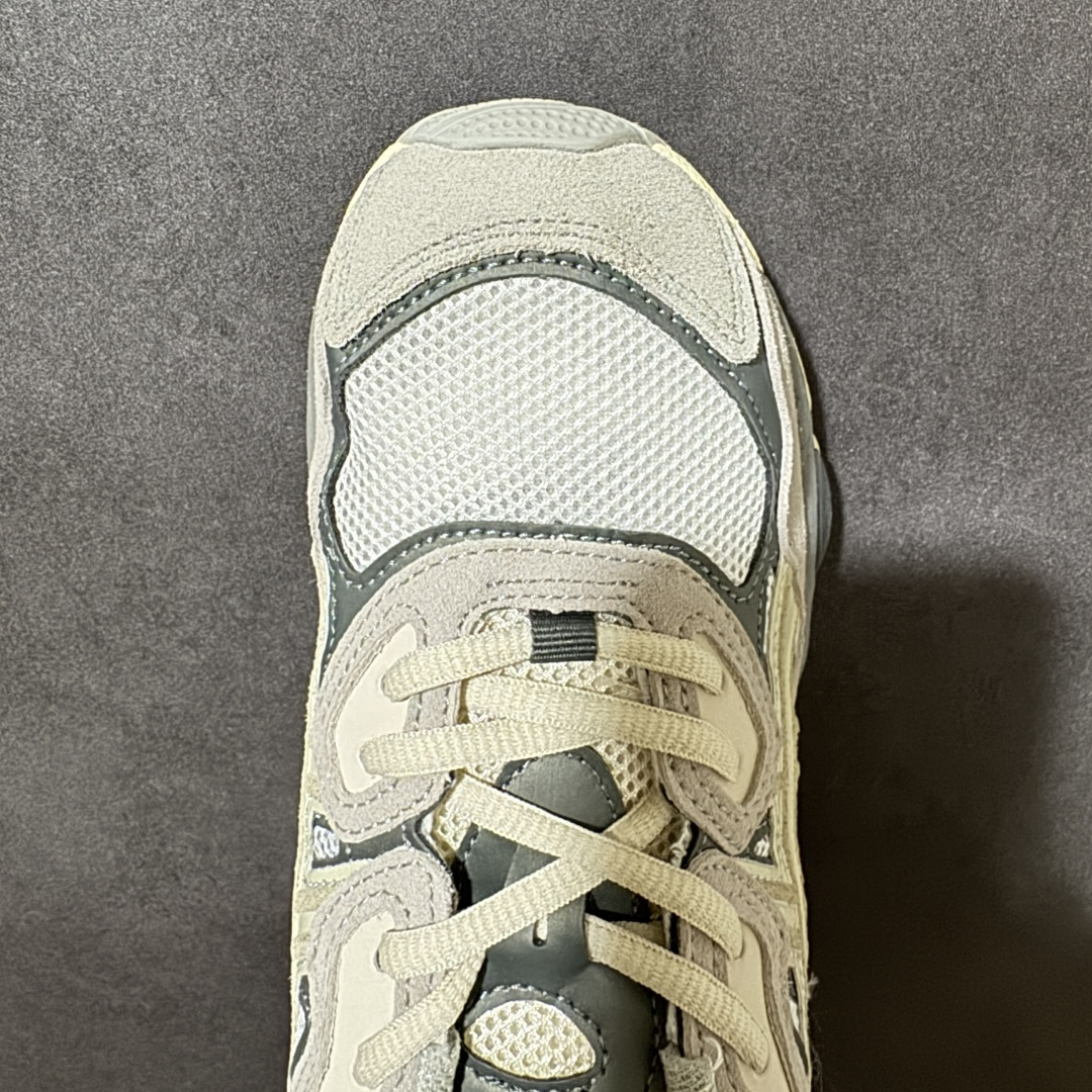 Asics Gel-NYC 阿斯克斯 亚瑟士 低帮 男女同款 科技未来Y2K户外机能风舒适时尚低邦跑步鞋 货号：1203