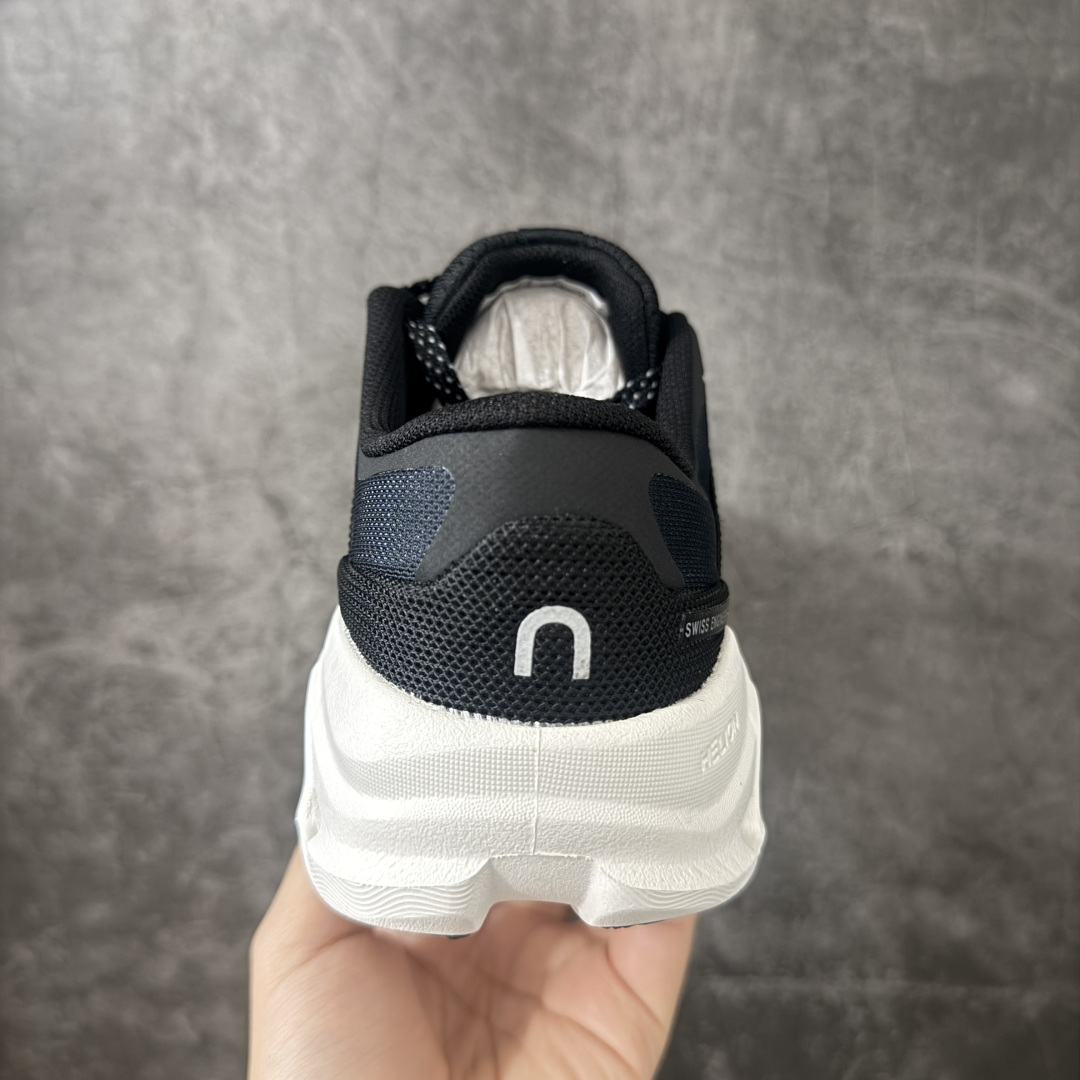 On Cloud X 5昂跑 舒适柔软 休闲 跑步鞋 On昂跑Cloud X5适合日常休闲穿着，云状结构提供柔软的缓震脚