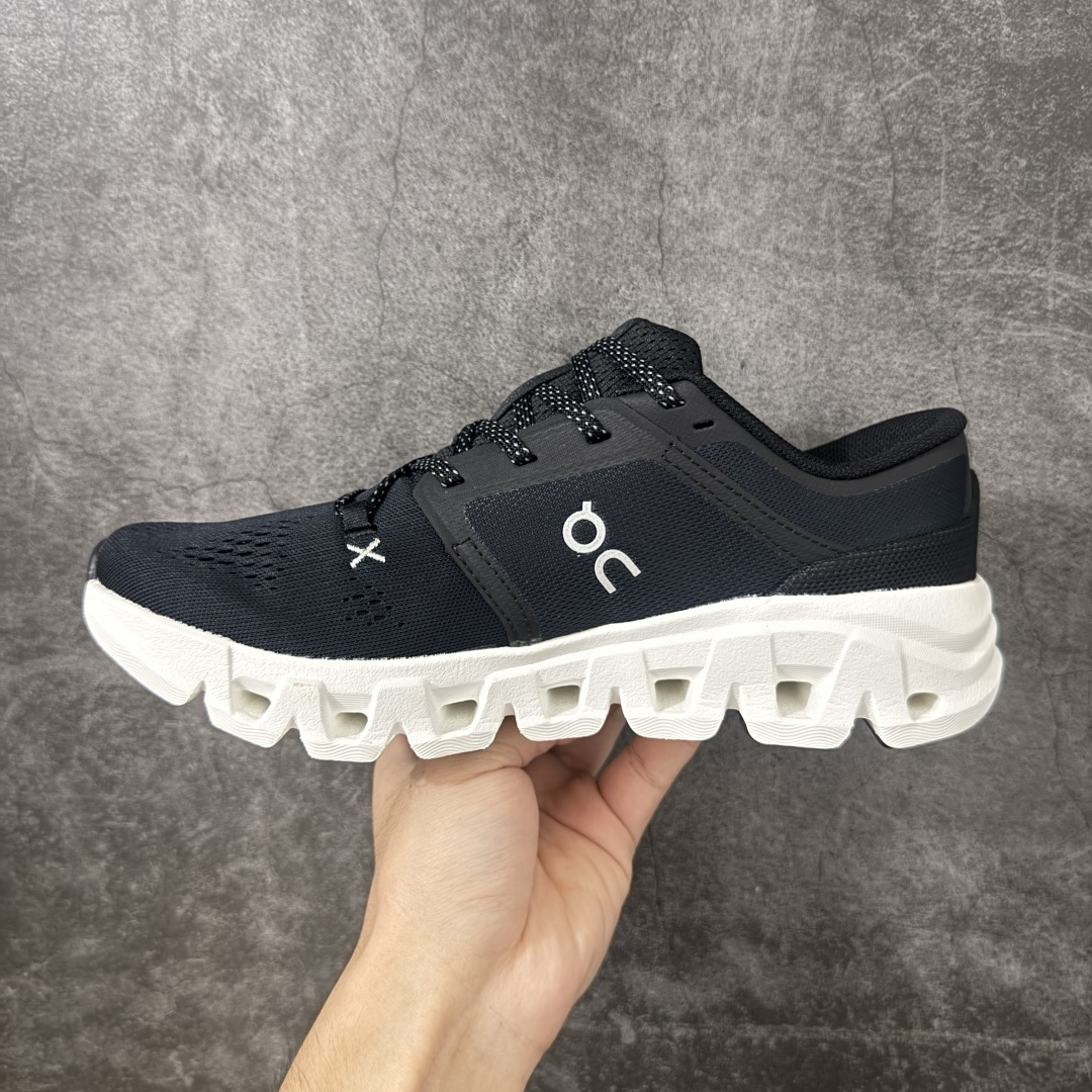 On Cloud X 5昂跑 舒适柔软 休闲 跑步鞋 On昂跑Cloud X5适合日常休闲穿着，云状结构提供柔软的缓震脚