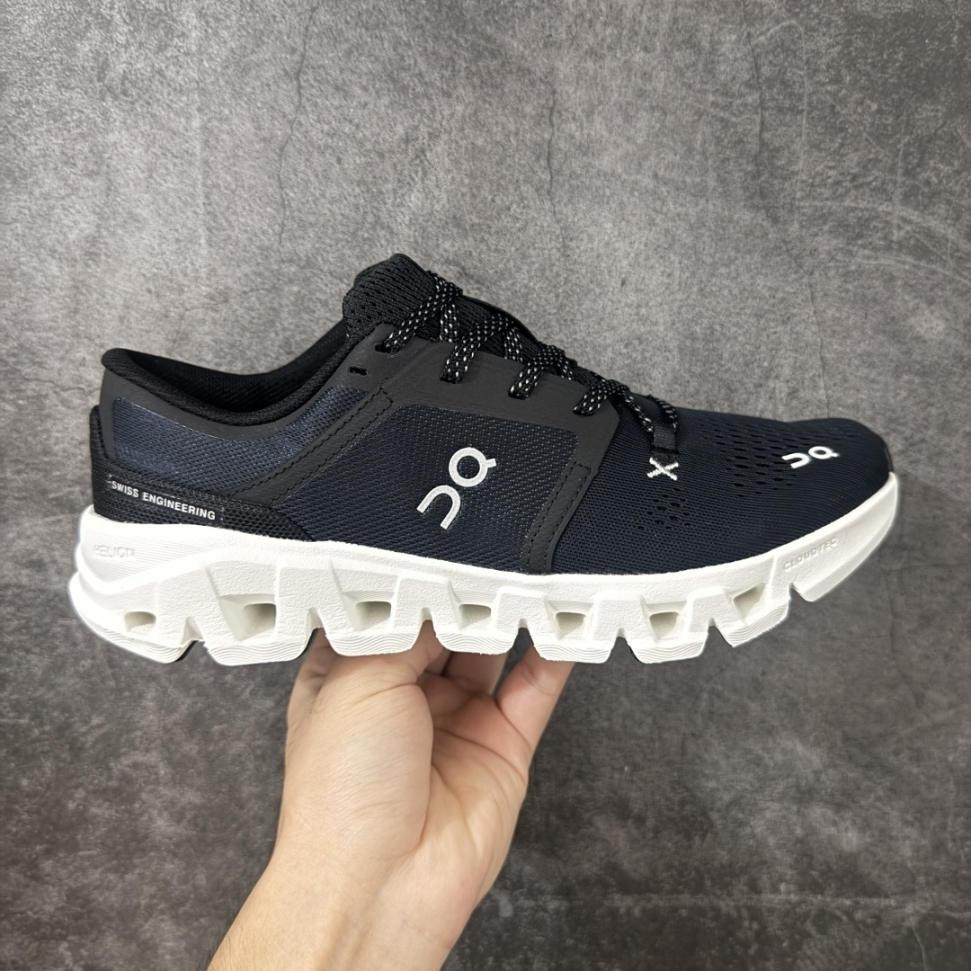 On Cloud X 5昂跑 舒适柔软 休闲 跑步鞋 On昂跑Cloud X5适合日常休闲穿着，云状结构提供柔软的缓震脚