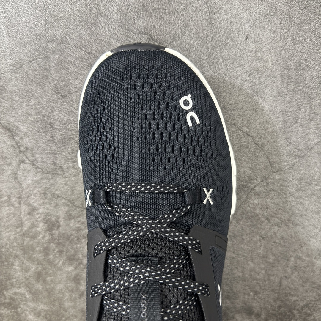 On Cloud X 5昂跑 舒适柔软 休闲 跑步鞋 On昂跑Cloud X5适合日常休闲穿着，云状结构提供柔软的缓震脚