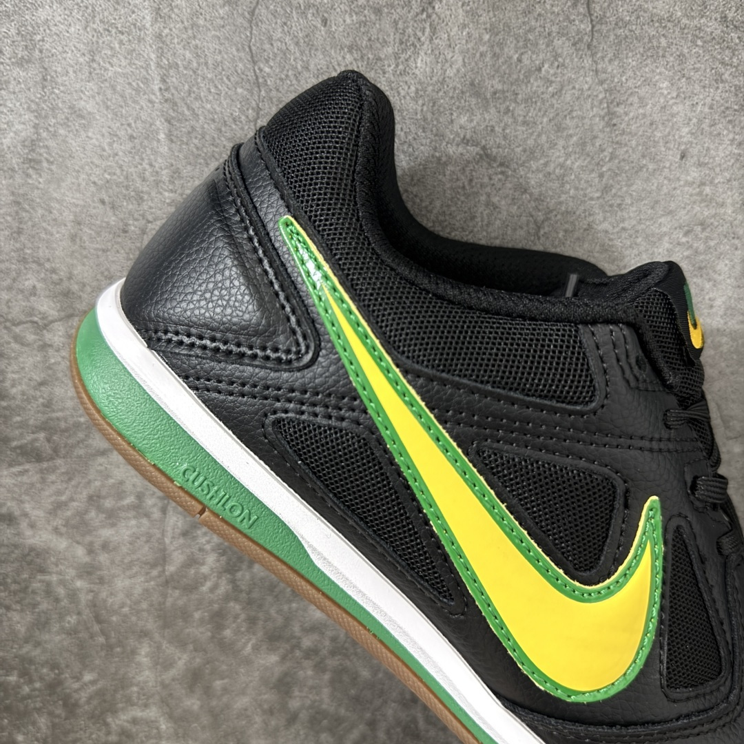 NIKE GATO 低帮生活休闲鞋 足球鞋 透气网布眼融入皮革，织和物合成材质覆面，营造21世初纪的畅跑美学概念。泡棉中