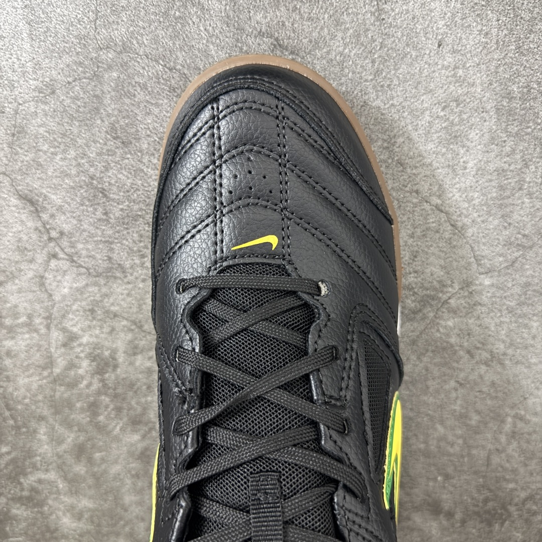 NIKE GATO 低帮生活休闲鞋 足球鞋 透气网布眼融入皮革，织和物合成材质覆面，营造21世初纪的畅跑美学概念。泡棉中