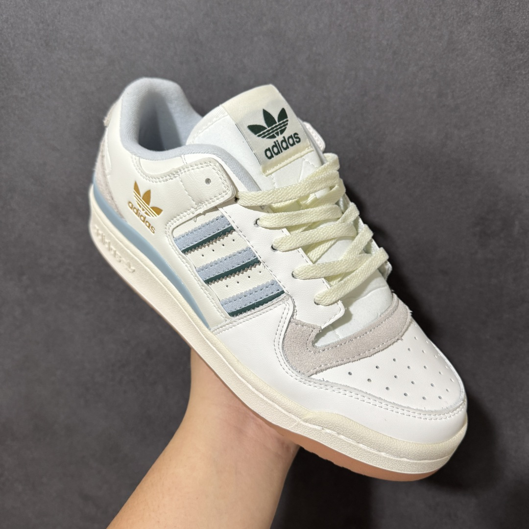 adidas Originals Forum 84 OG “Bright Bl 采用最新开发的鞋底 鞋底边墙纹路由一代的