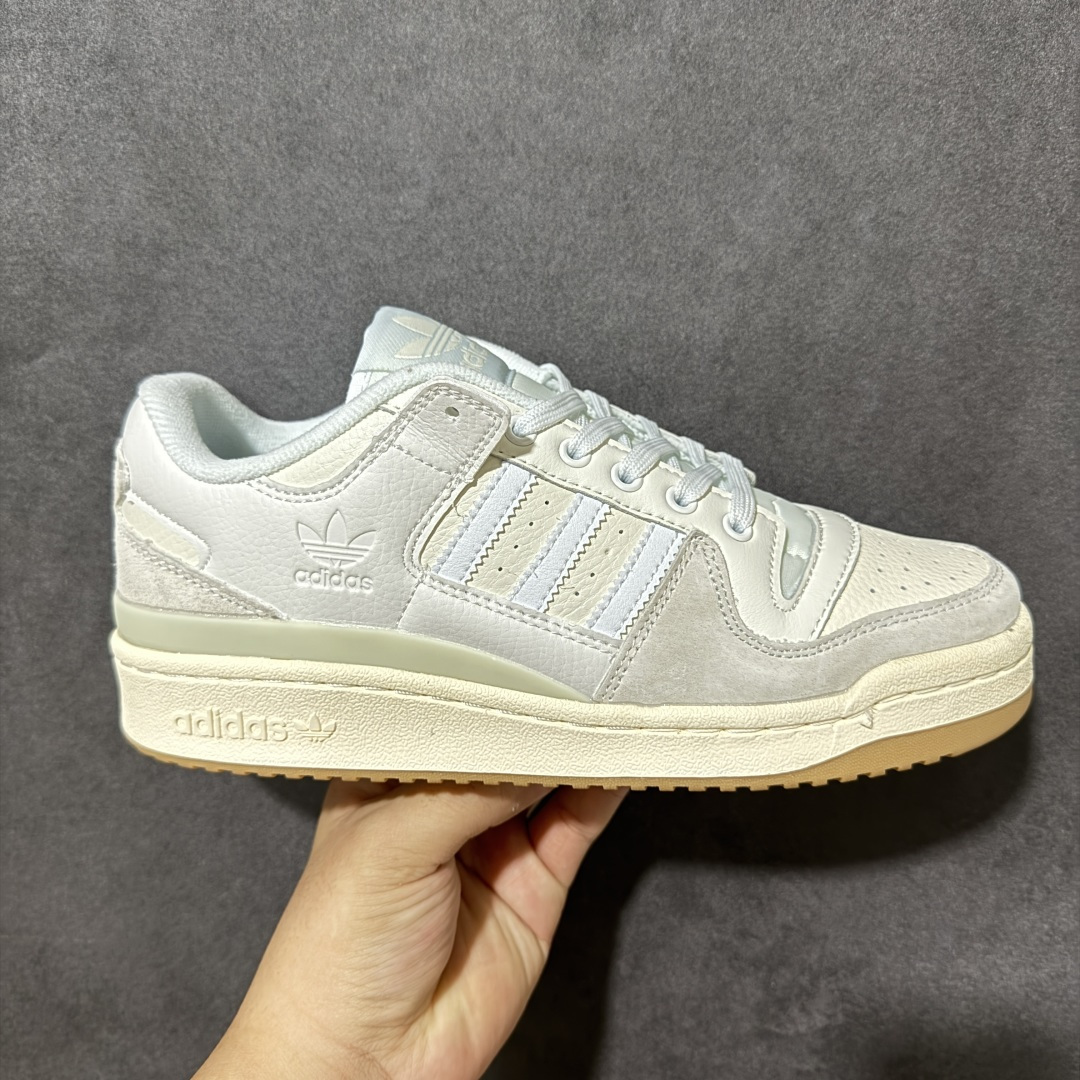 adidas Originals Forum 84 OG “Bright Bl 采用最新开发的鞋底 鞋底边墙纹路由一代的