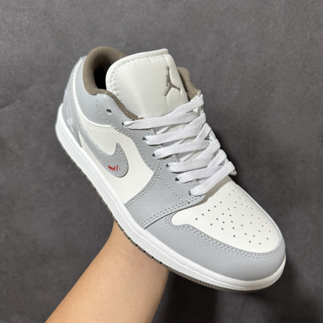 Nike Air Jordan 1 aj1 Low 全新配色 AJ1乔1低帮休闲板鞋 同步官方配色 市场唯一独家头层皮打