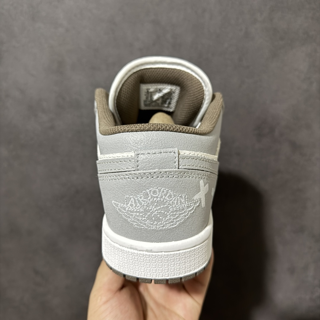 Nike Air Jordan 1 aj1 Low 全新配色 AJ1乔1低帮休闲板鞋 同步官方配色 市场唯一独家头层皮打