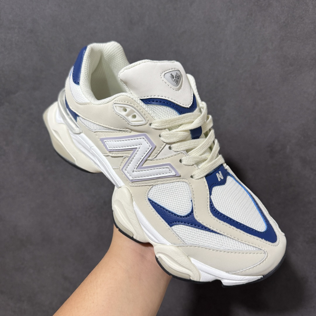 New Balance NB9060 联名款复古休闲运动慢跑鞋 #鞋款灵感源自设计师本人对夏日的怀日回忆。鞋面大身由空间 New Balance NB9060 联名款复古休闲运动慢跑鞋 #鞋款灵感源自设计师本人对夏日的怀日回忆。鞋面大身由空间