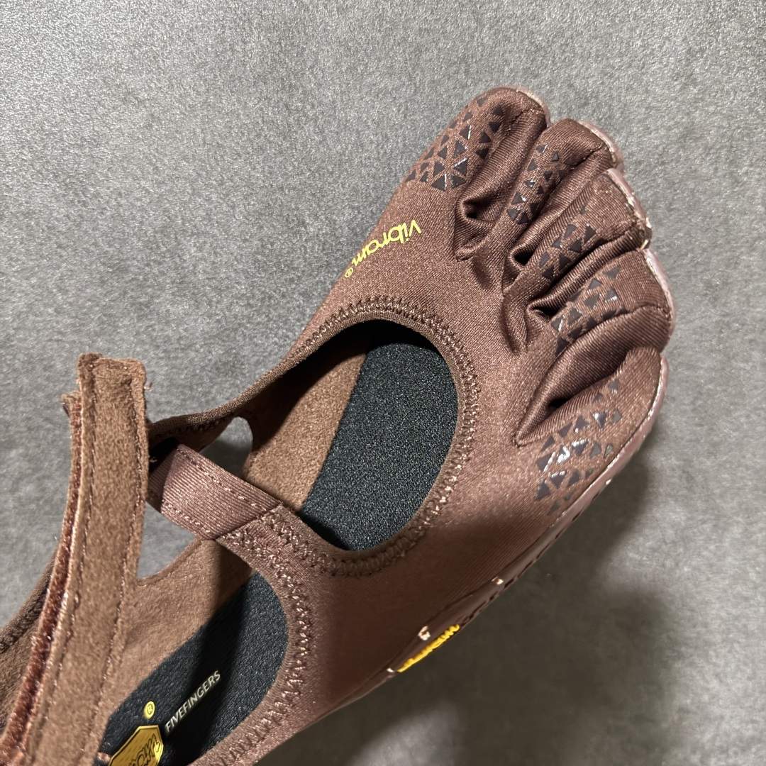 Vibram V-Soul 分趾玛丽珍五指鞋 魔术贴绑带设计，贴合脚型不掉跟 零落差薄底，模拟赤足感 普拉提、瑜伽、室内