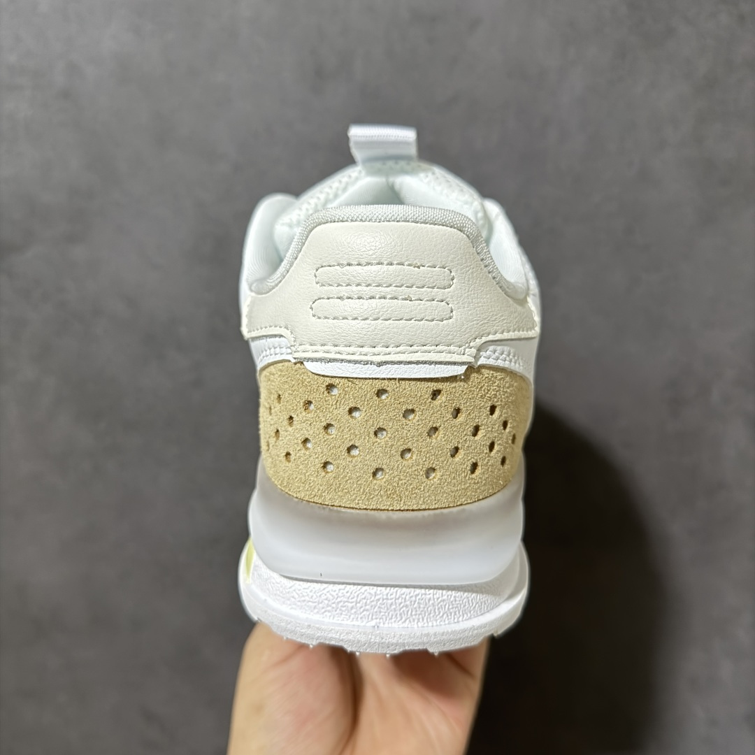 LACOSTE法国鳄鱼 织物牛剖层革 圆头系带 低帮 生活休闲鞋 尺码：40 41 42 43 44 45 货号： 